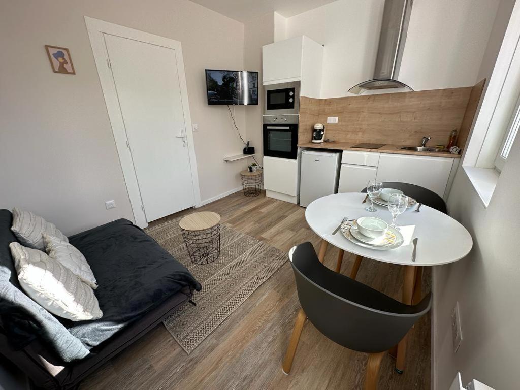 Lerelaisdodileqsl - Cambrai - Hyper Centre - Free Wifi - Ideal Couple & Famille Dış mekan fotoğraf
