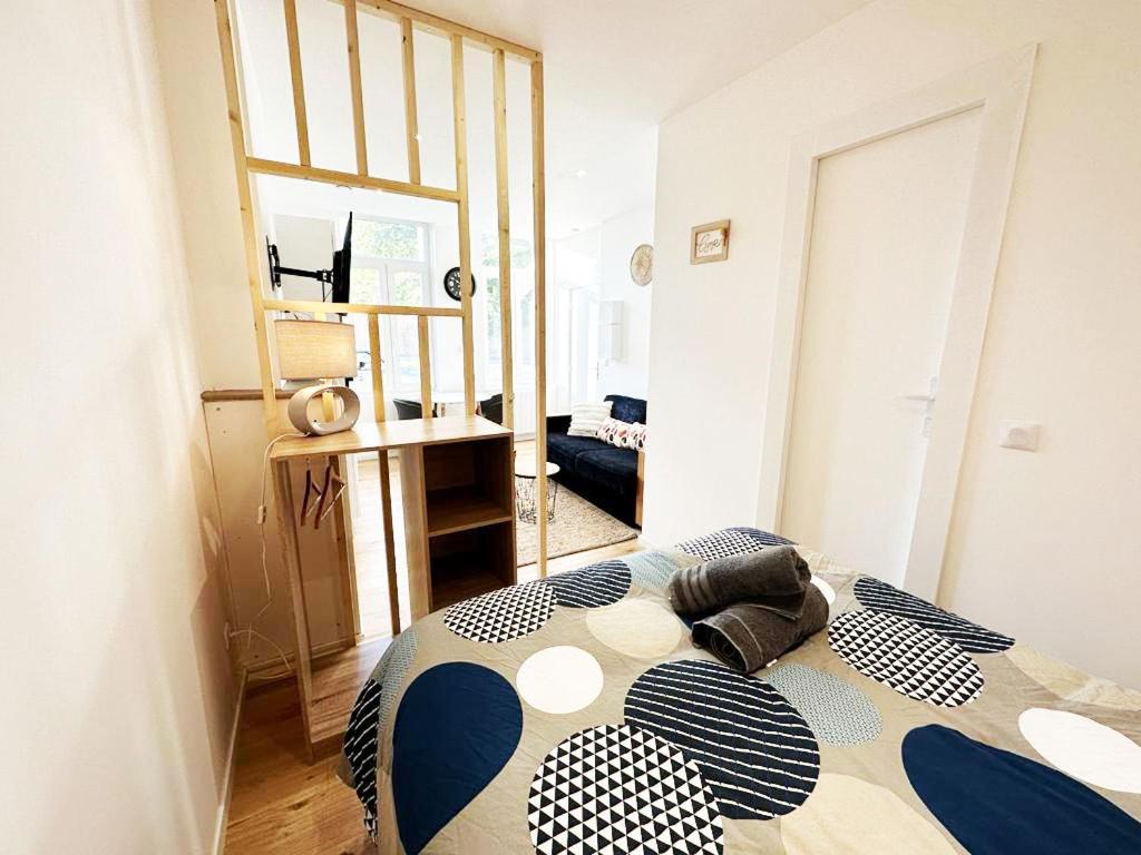 Lerelaisdodileqsl - Cambrai - Hyper Centre - Free Wifi - Ideal Couple & Famille Dış mekan fotoğraf